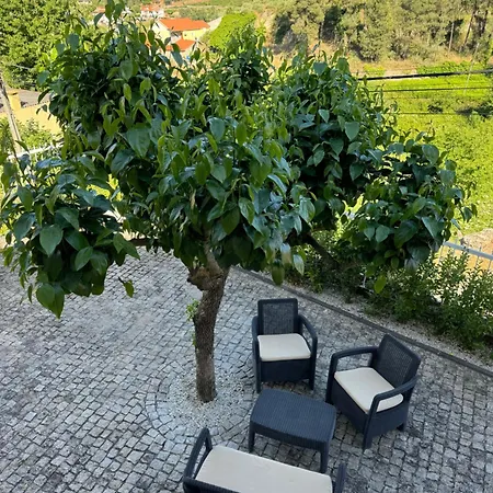 Holiday home Stone House Salzedas