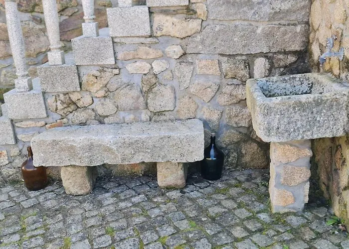 Nyaraló Stone House